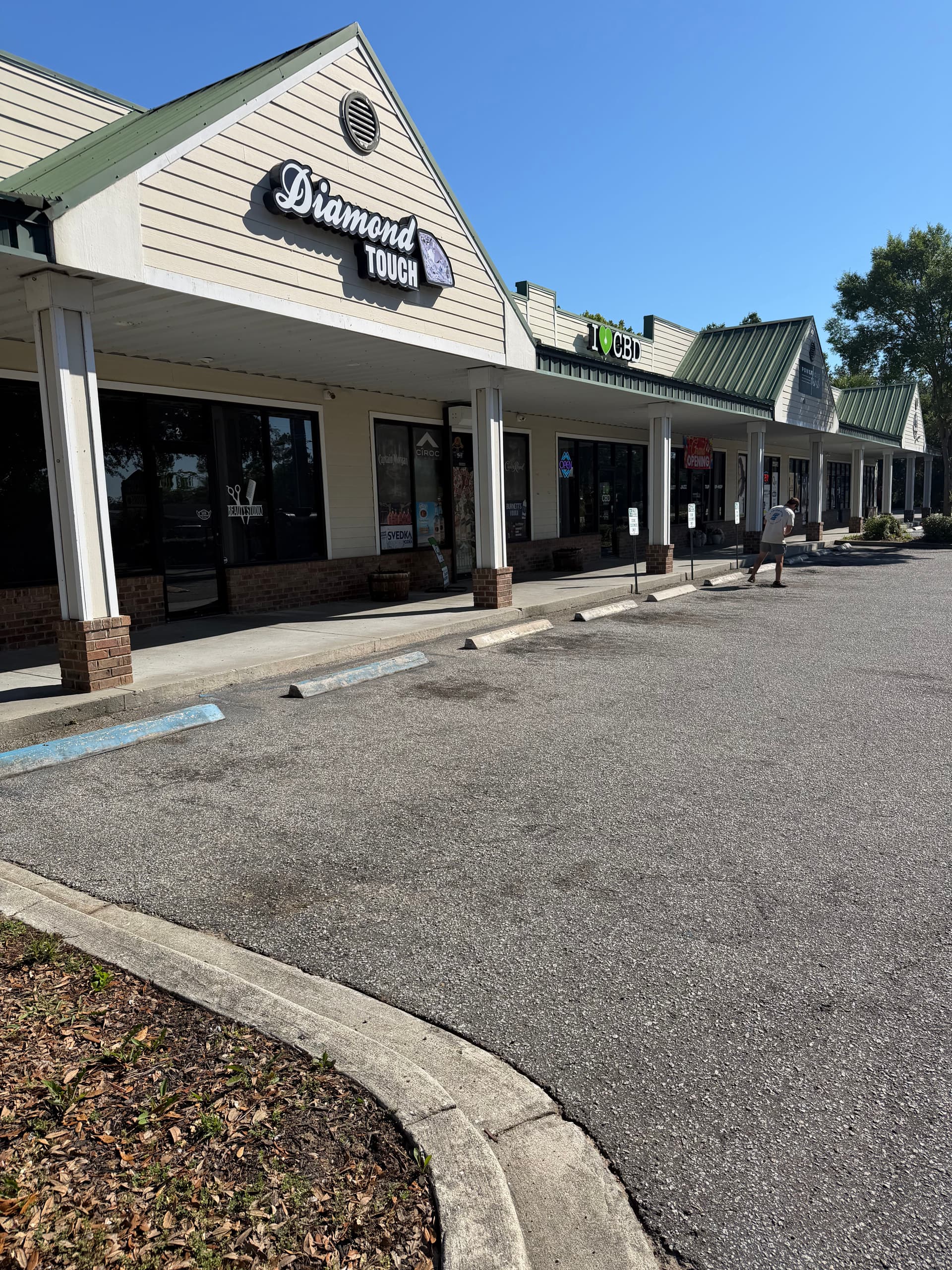 Charleston Parking Lot Sealcoating and Striping Job Done Right