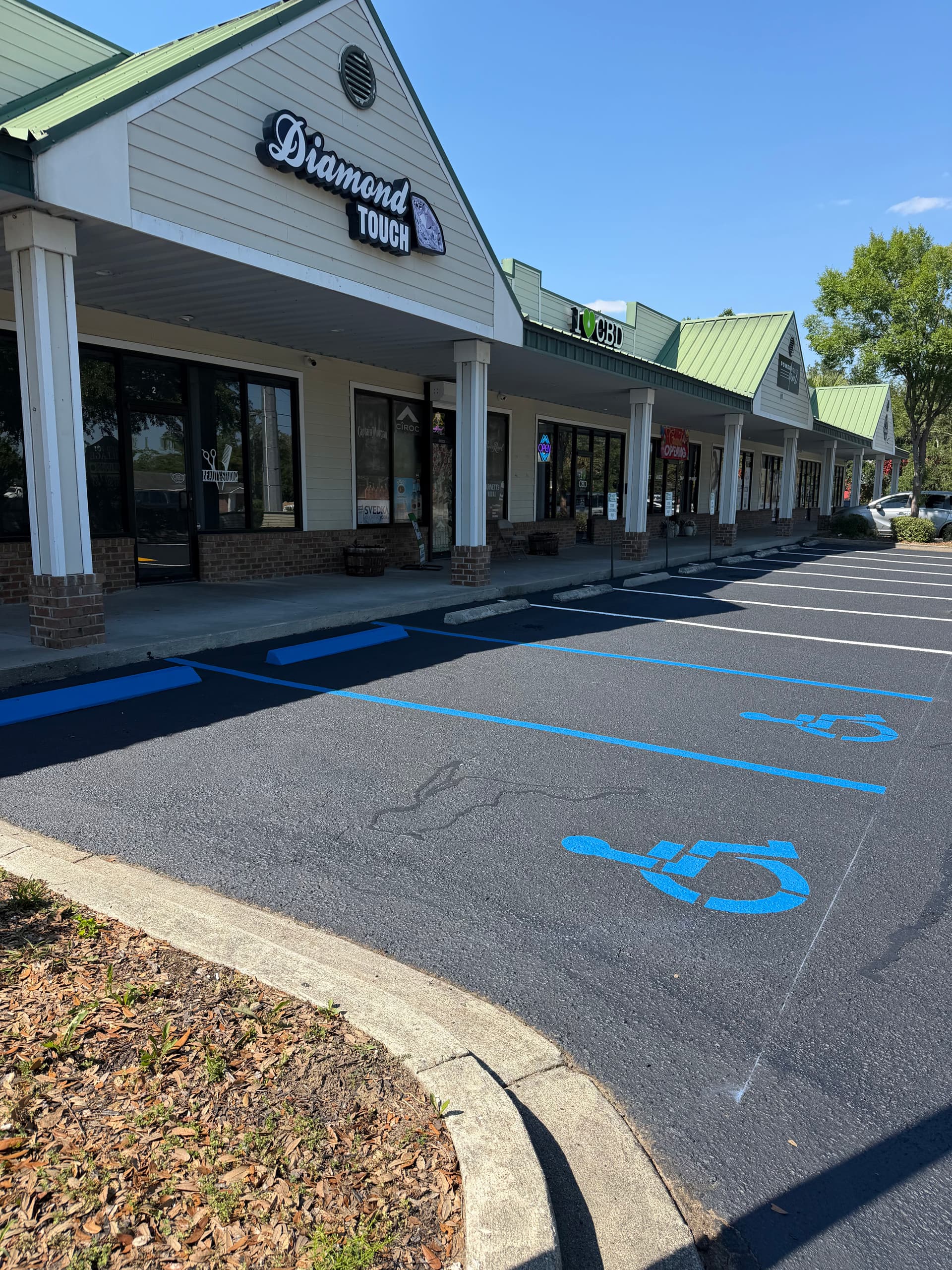 Charleston Parking Lot Sealcoating and Striping Job Done Right