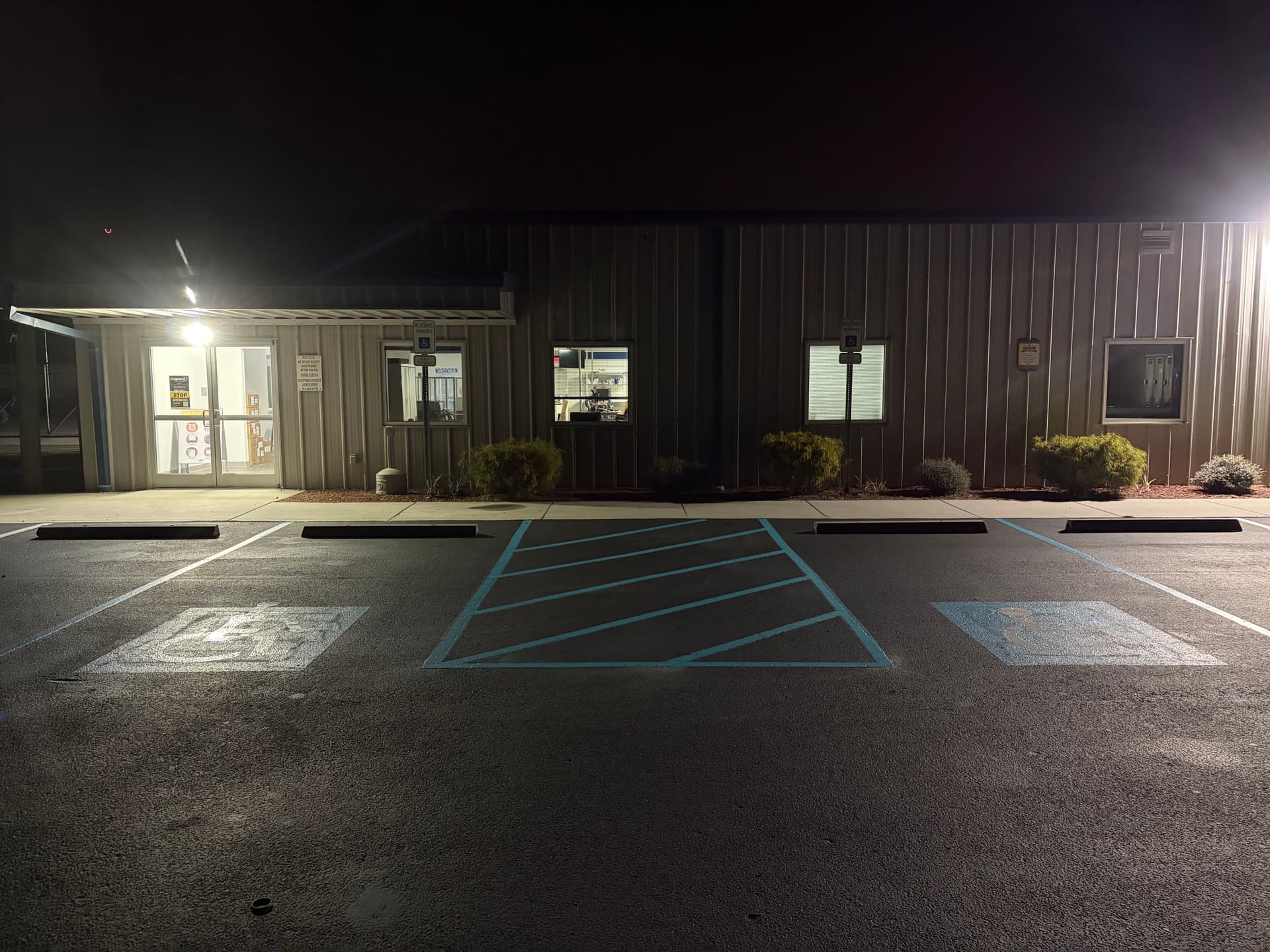 Gallery photos for Seal Coating and Line Striping Teamwork Done Right in Charleston: Image #1