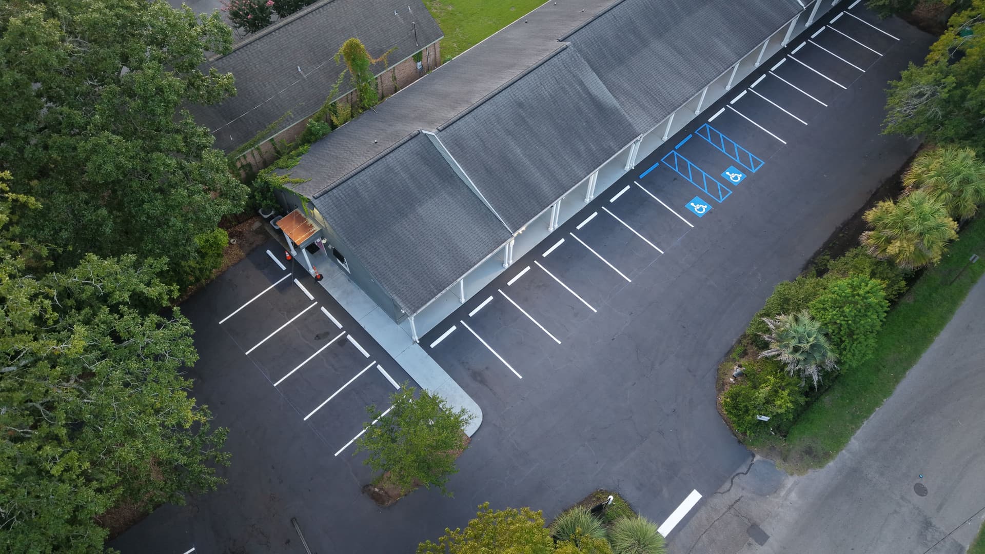 Gallery photos for Parking Lot Seal Coat Crack Fill and Stripe in West Ashley: Image #2
